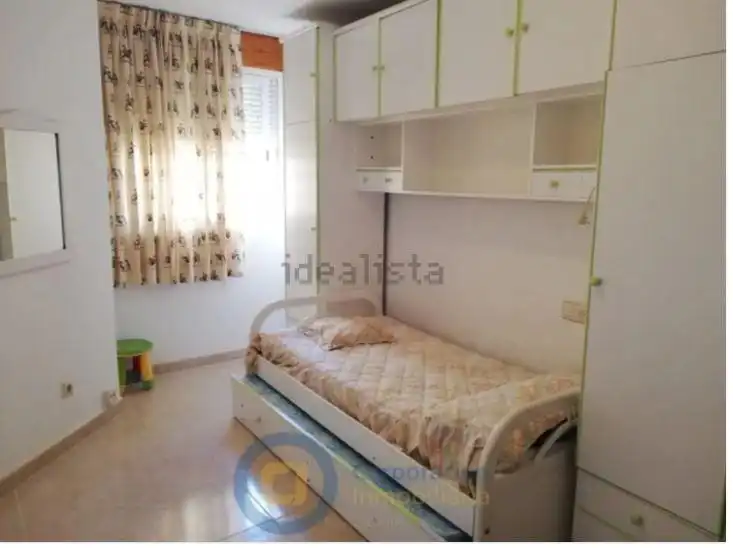 Habitación de Apartamento en venta en Águilas