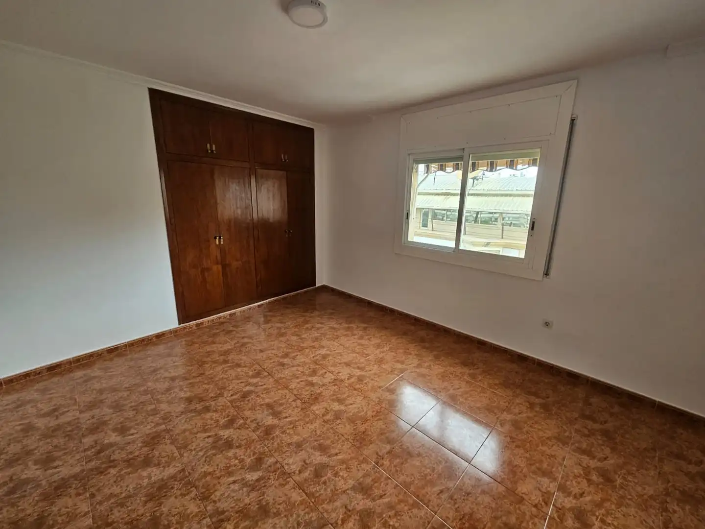 Vista exterior de Piso en venta en Vilanova i la Geltrú con Aire acondicionado y Calefacción