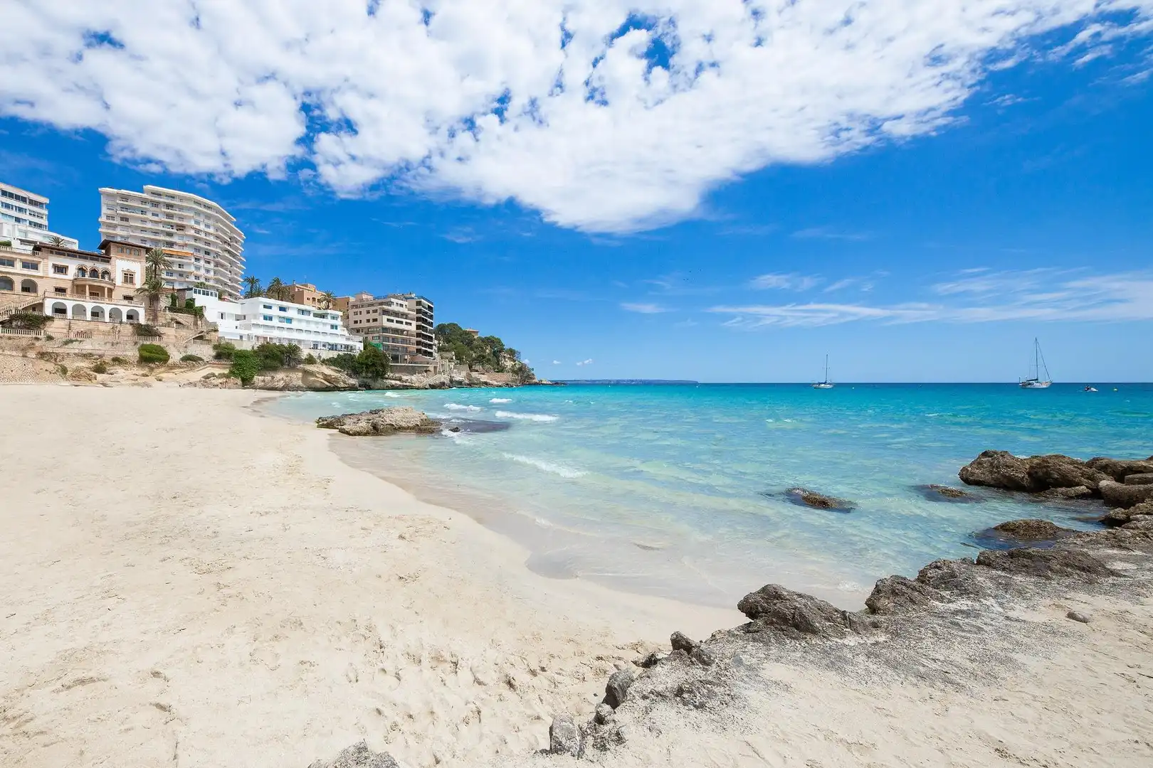 Außenansicht von Geschaftsraum zum Verkauf in  Palma de Mallorca mit Klimaanlage, Terrasse und Möbliert