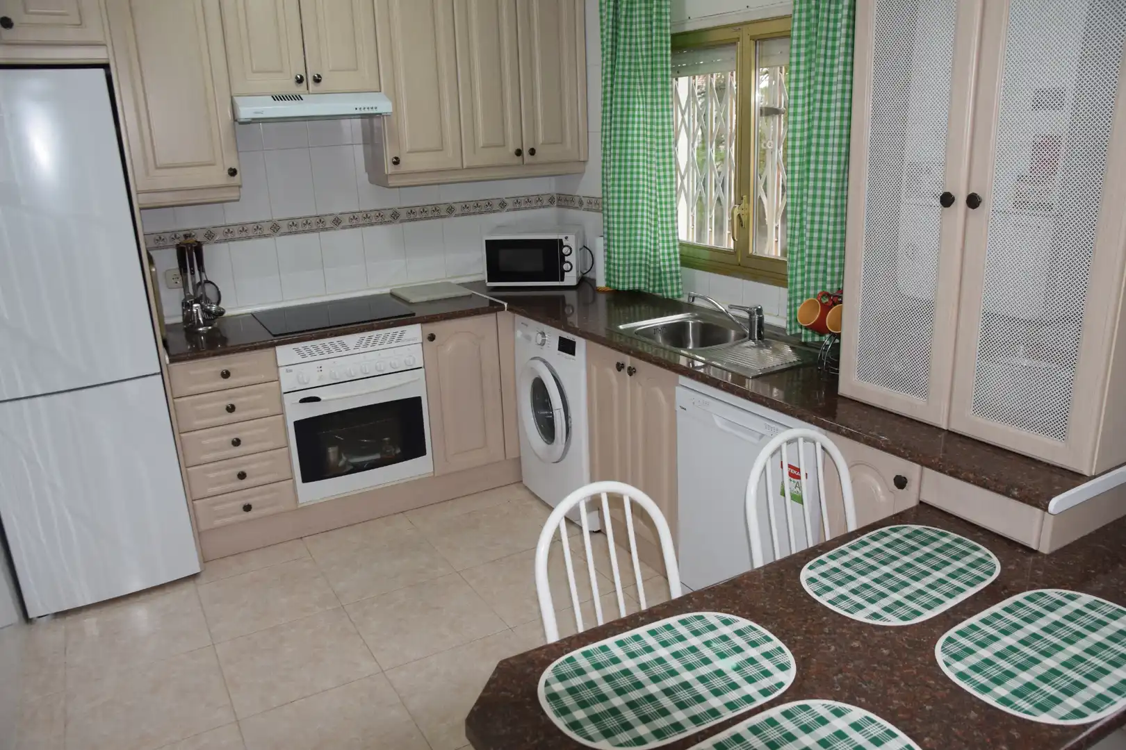 Cocina de Casa o chalet en venta en Moralzarzal con Calefacción, Jardín privado y Terraza