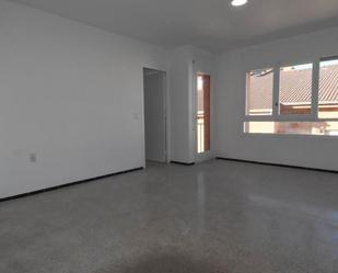 Sala d'estar de Pis en venda en Girona Capital amb Terrassa