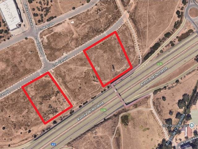 Terreno industrial en Venta en Calle de Canadá, 1086P en El Olivar