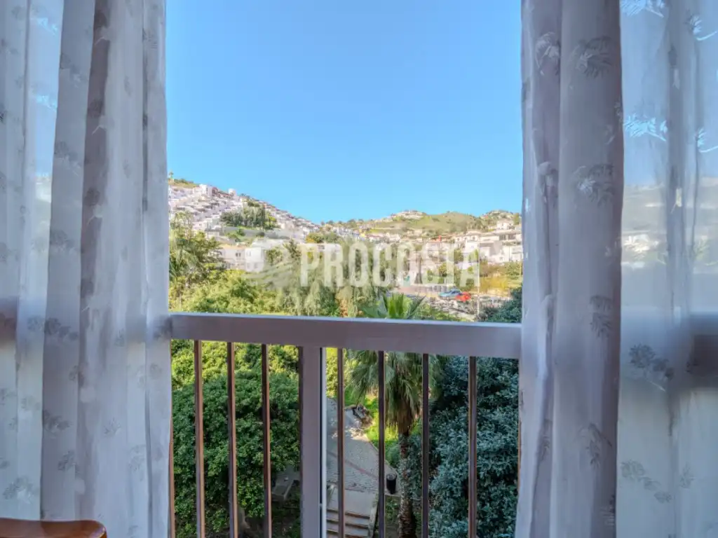Bedroom of Flat for sale in Almuñécar  with Internet