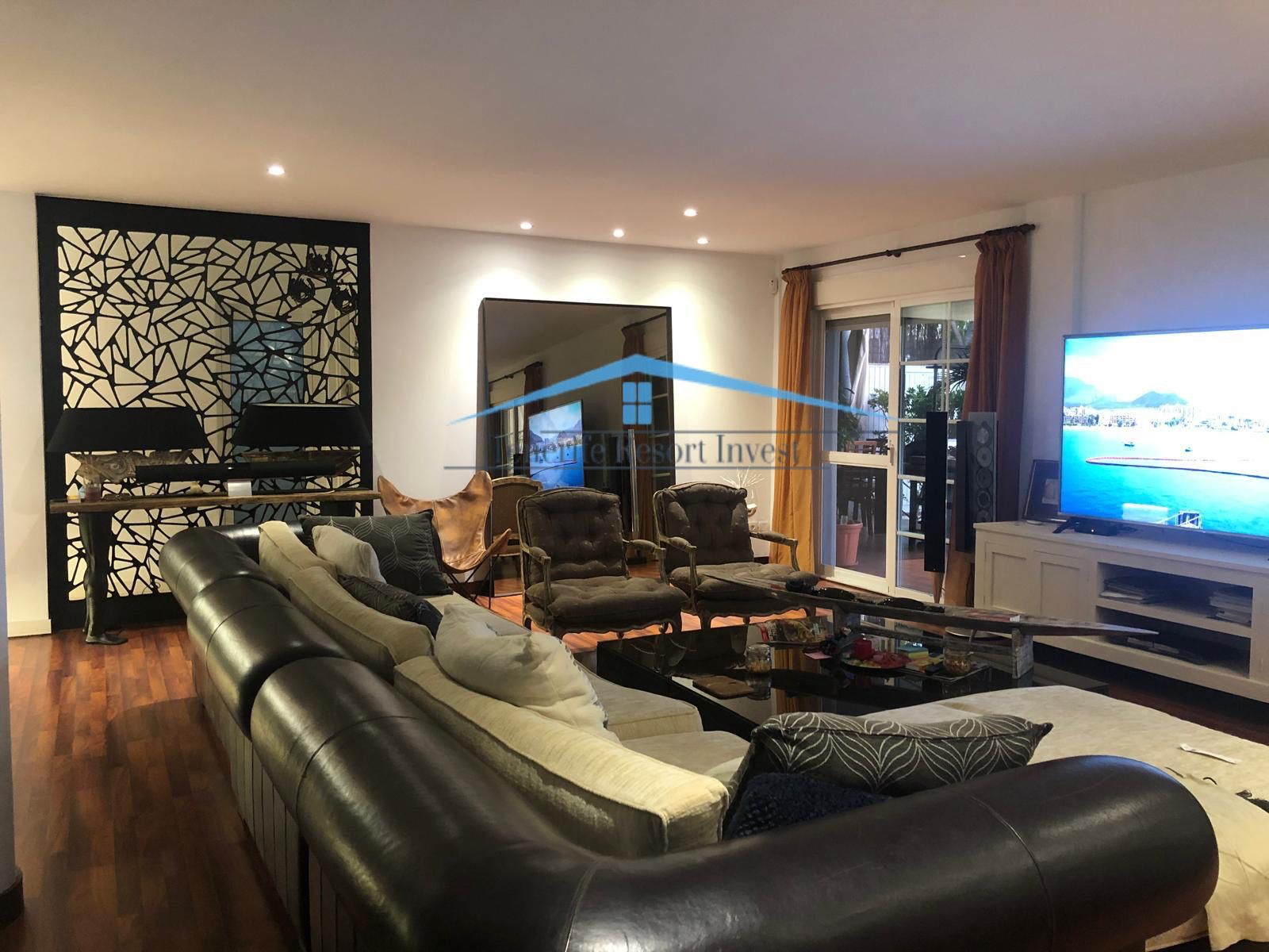 Sala de estar de Casa o chalet en venta en Arona con Calefacción, Jardín privado y Terraza