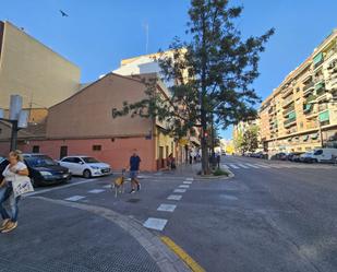 Vista exterior de Casa o xalet en venda en  Valencia Capital amb Terrassa i Balcó