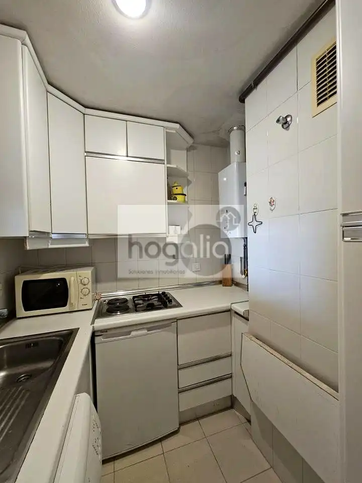 Flat with lift to rent in Bellavista - La Palmera, imagen 9