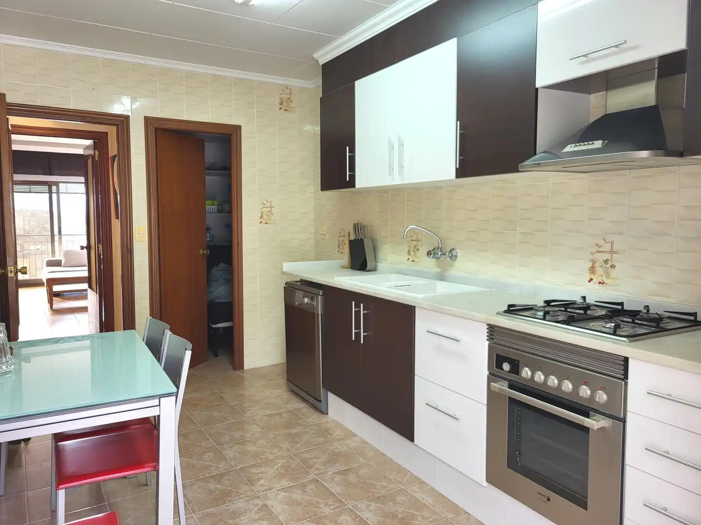 Kitchen of Flat for sale in Castellnovo  with Terrace, Storage room and Oven