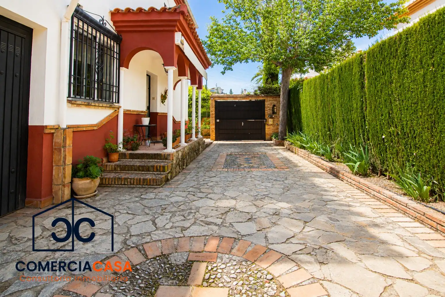 Semi-detached house with pool for sale in Peligros, imagen 6