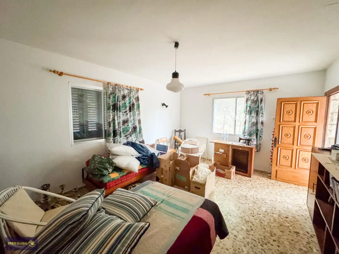 Habitación de Casa adosada en venta en El Berrueco con Jardín privado, Trastero y Amueblado