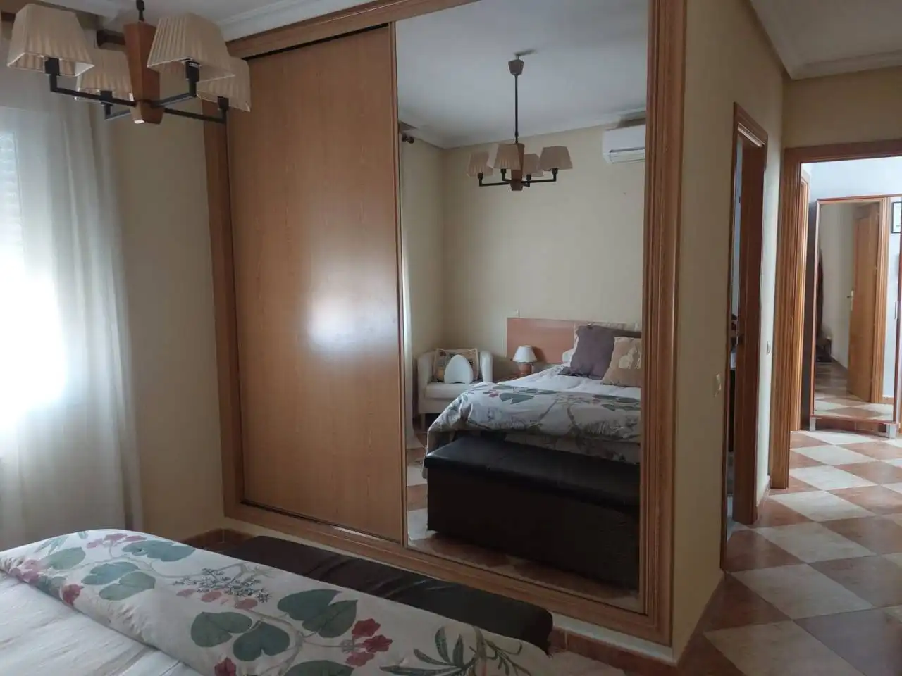 Casa aparellada en venda a Calle Argüelles, imagen 5
