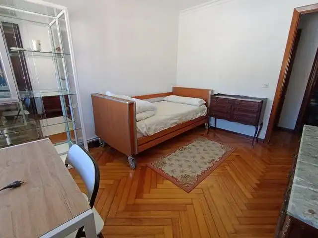 Flat for rent in Rúa de Santo Domingo de la Calzada, Ensanche - Sar