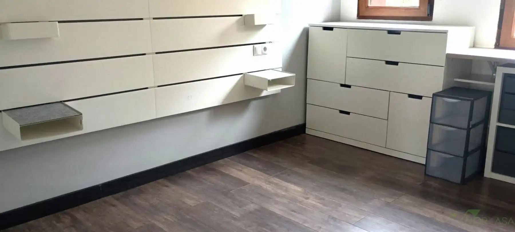 Apartament en venda en Oviedo  amb Calefacció i Moblat