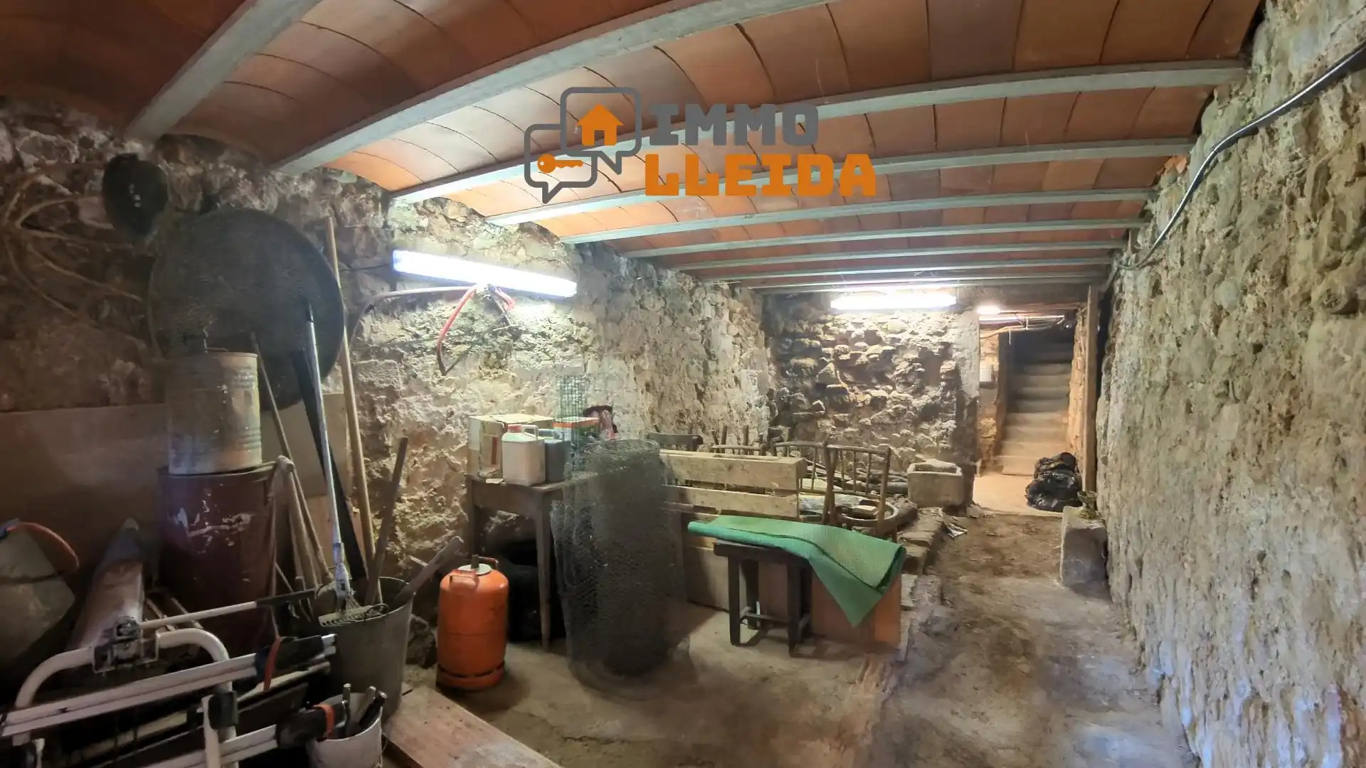 Casa adosada en venta en Ponts con Calefacción, Terraza y Balcón