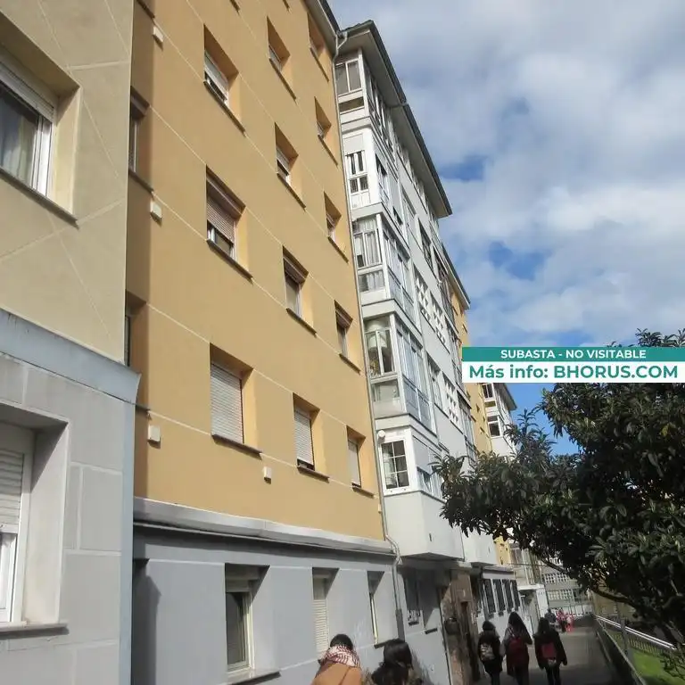 Pis amb ascensor en venda a GONZALEZ DAVILA 3