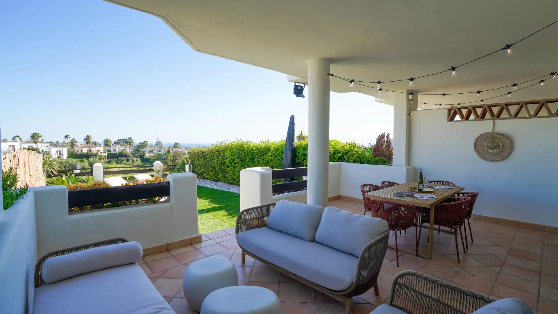 Planta baja de alquiler en La Concha - Resina Golf