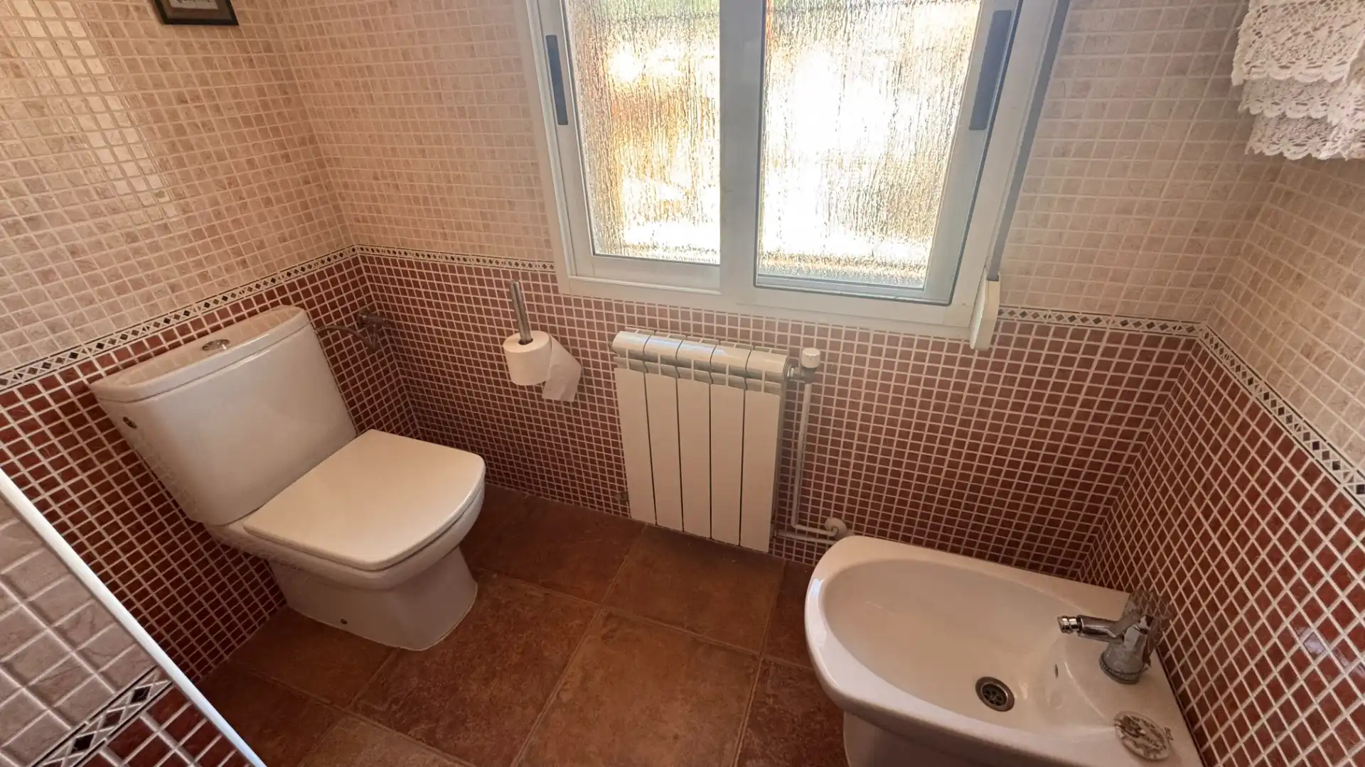 Bathroom of Houses for sale in El Catllar   with Air Conditioner, Private garden and Swimming Pool