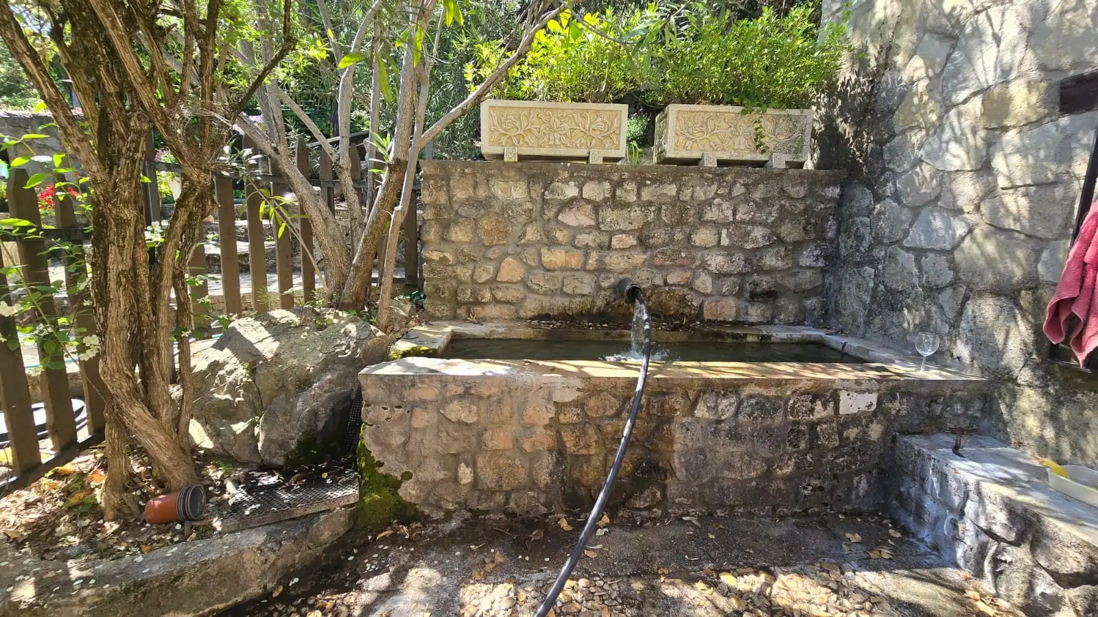 Jardín de Finca rústica en venta en Villanueva del Arzobispo con Calefacción, Trastero y Piscina