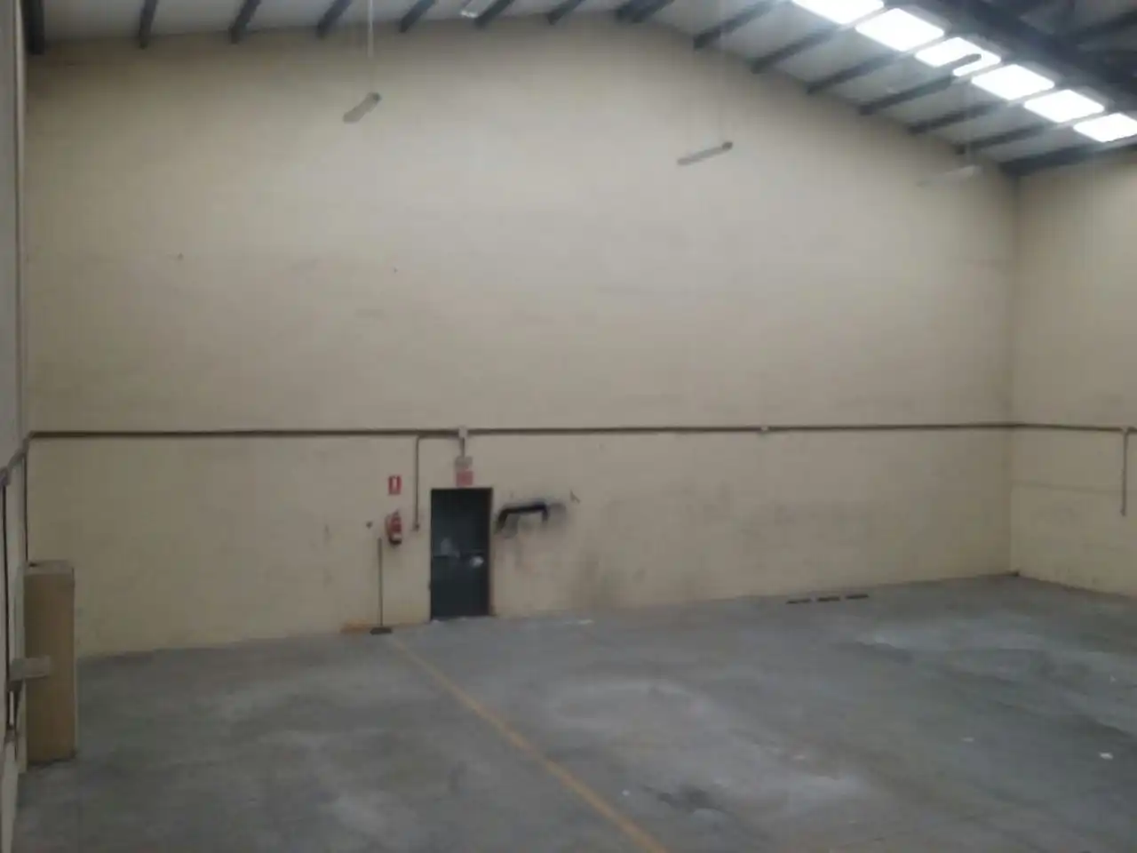 Industrial buildings for rent in Ingenio