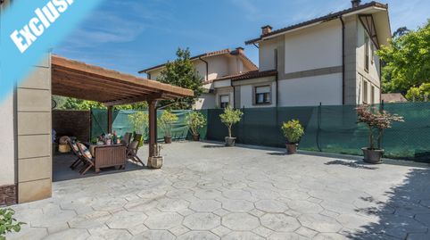 Foto 4 de Casa adosada en venta en Barrio Bárcena de Udalla, 31b, Ampuero, Cantabria
