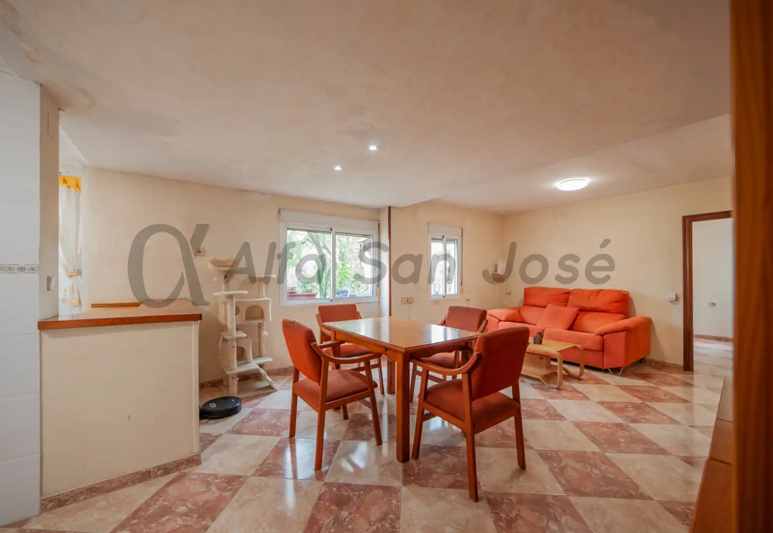 Flat for sale in Sevilla  with Furnished and Oven