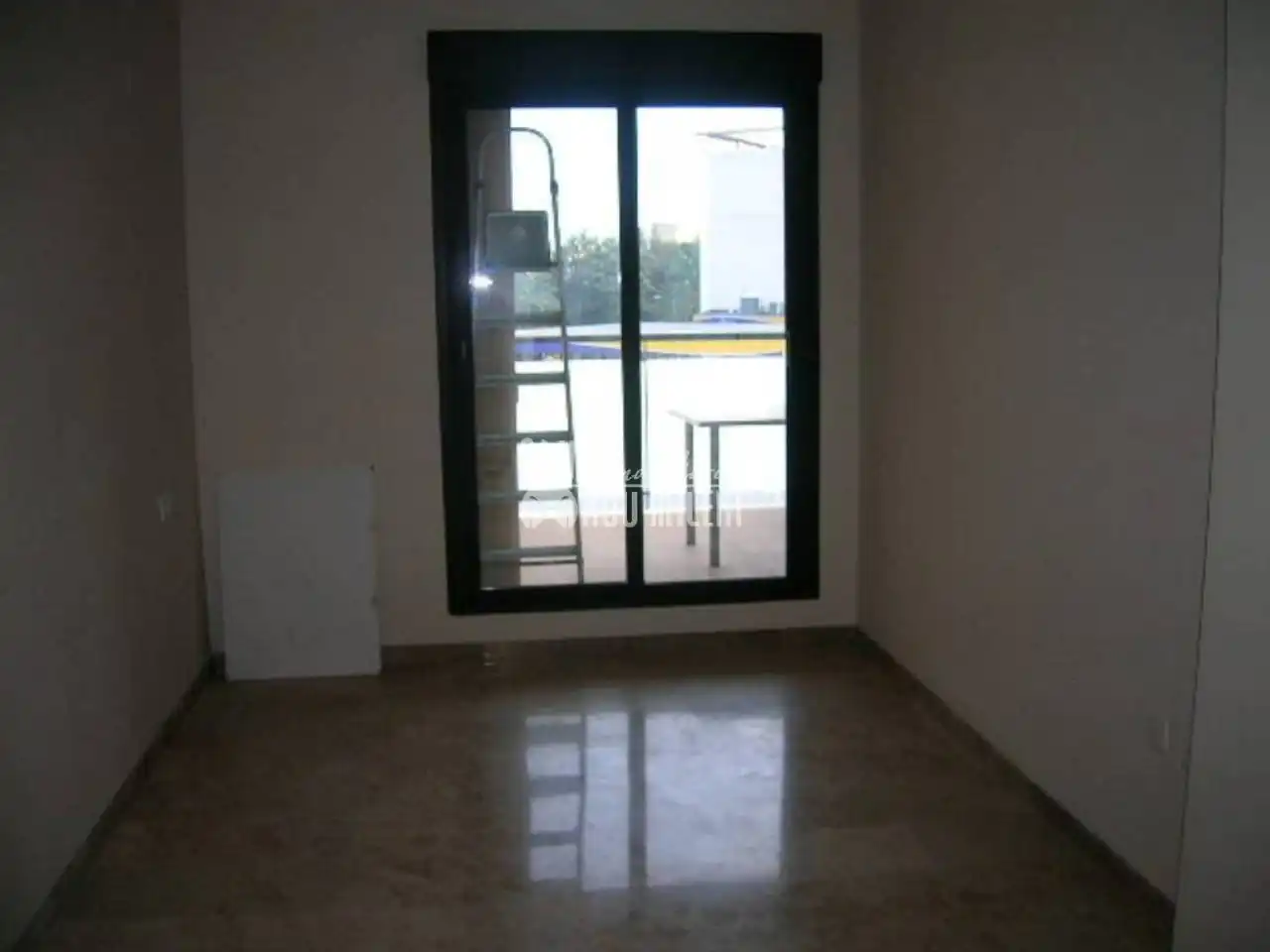 Piso de alquiler en Catarroja con Aire acondicionado, Calefacción y Terraza