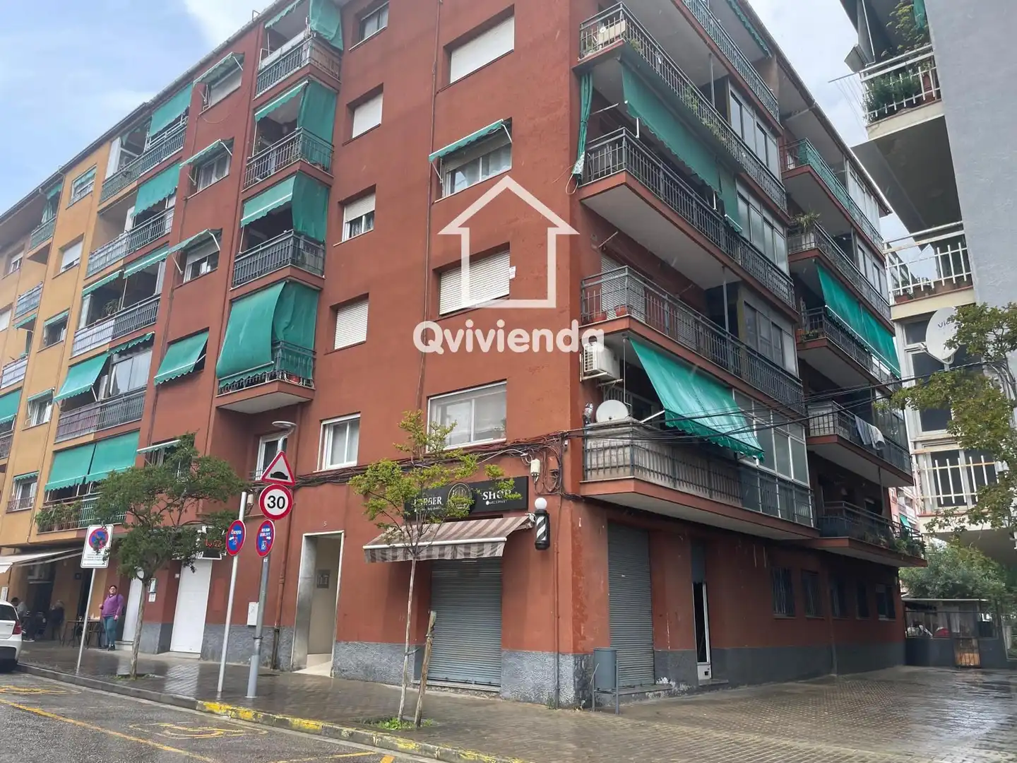 Vista exterior de Piso en venta en Canovelles