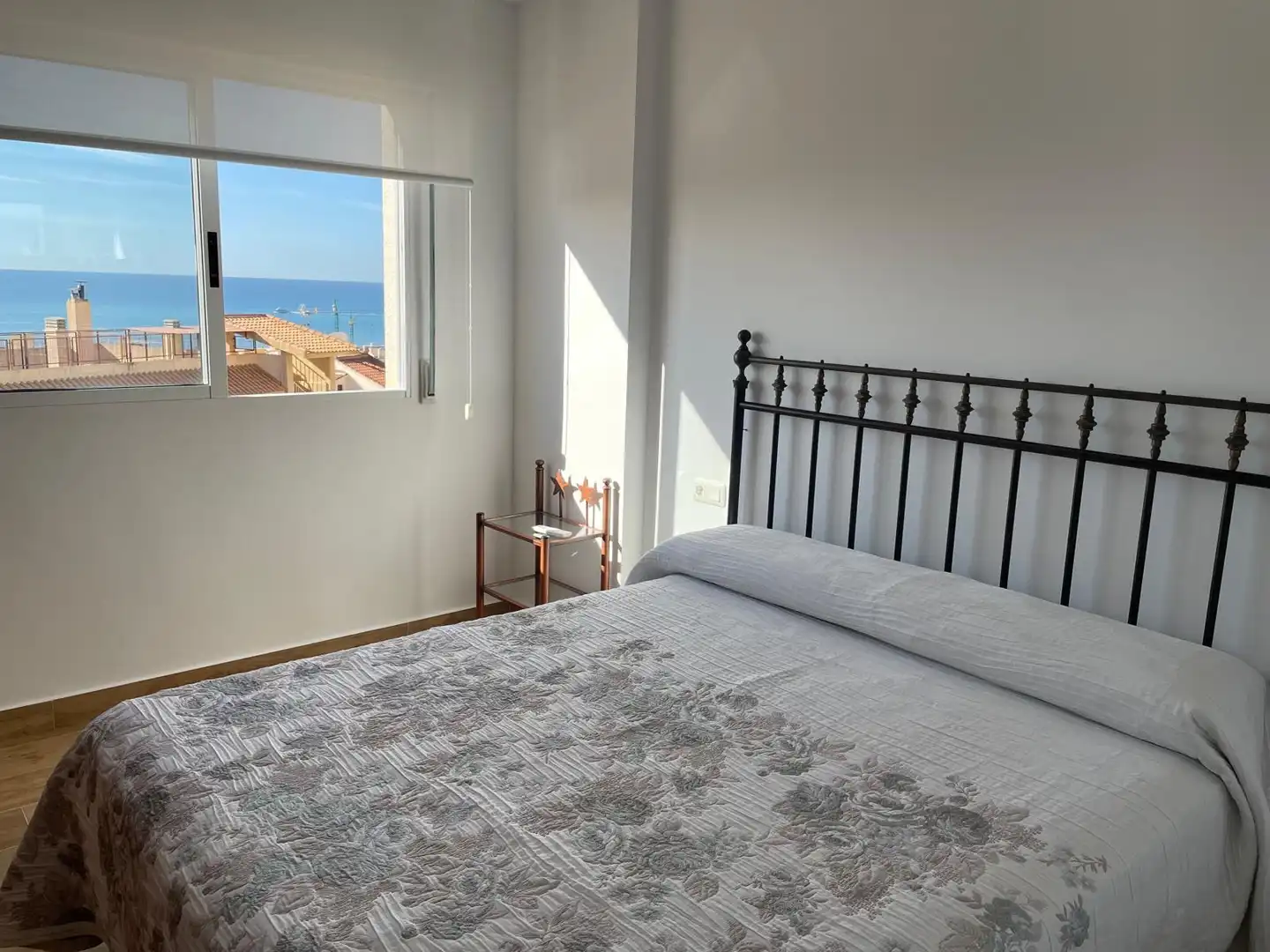 Dormitori de Apartament en venda en Santa Pola amb Aire condicionat, Parquet i Terrassa