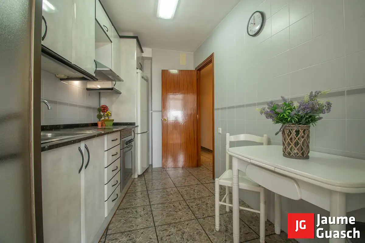 Cuina de Pis en venda en Torredembarra amb Aire condicionat, Calefacció i Terrassa