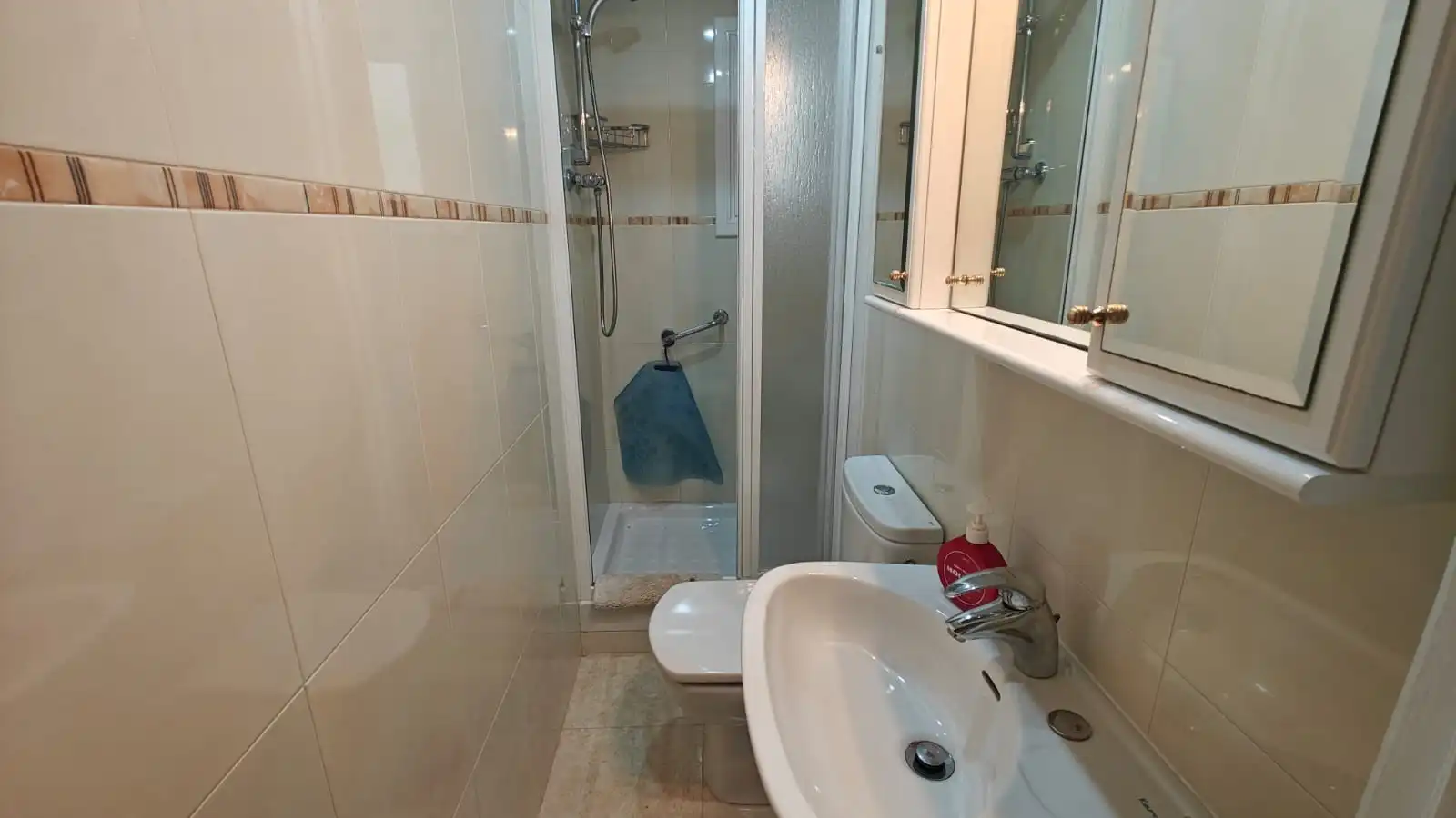 Baño de Piso en venta en Cunit con Balcón