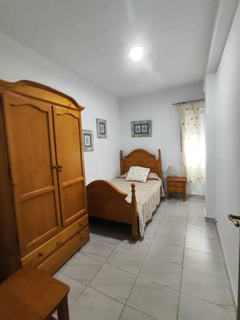 Bedroom of Flat for rent in Huelva  with Air Conditioner, Furnished and Balcony