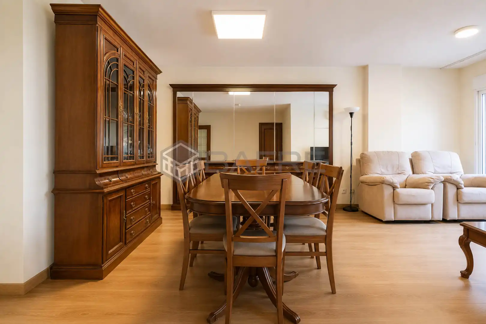 Piso en venta en Av. de la Ciudad de Barcelona, Pacífico
