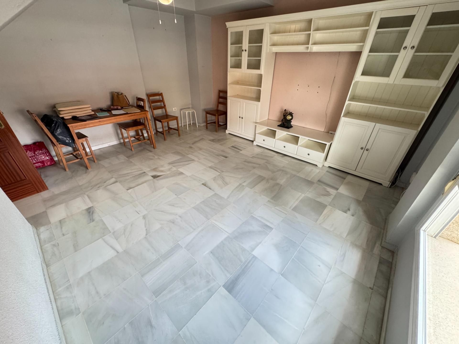 Dúplex en venda en Dos Hermanas amb Aire condicionat, Jardí privat i Terrassa