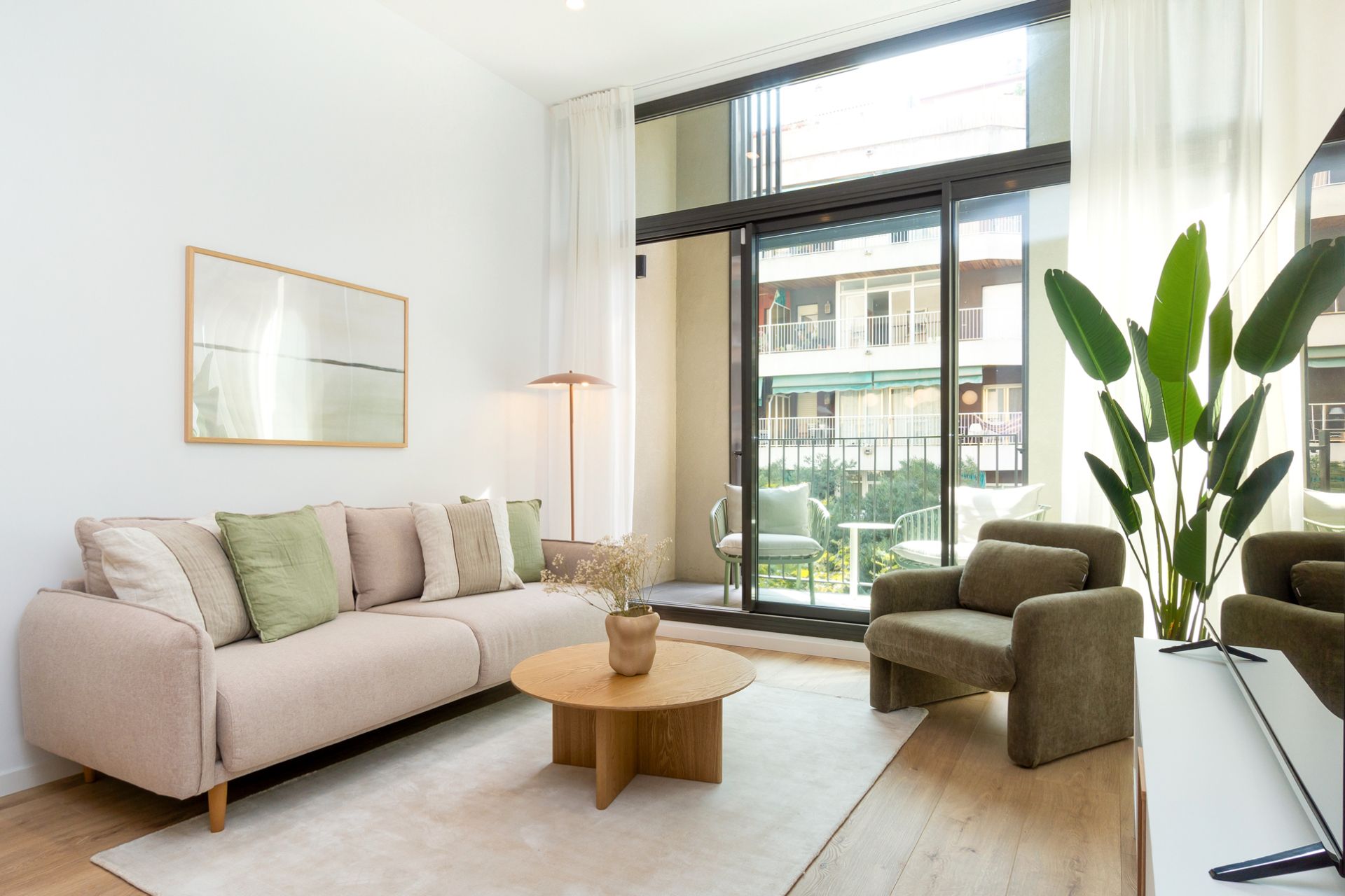 Sala d'estar de Pis de lloguer en  Barcelona Capital amb Aire condicionat, Moblat i Forn