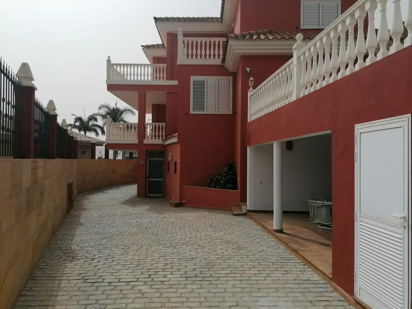 Exterior view of Houses for sale in Candelaria  with Private garden, Parquet flooring and Terrace