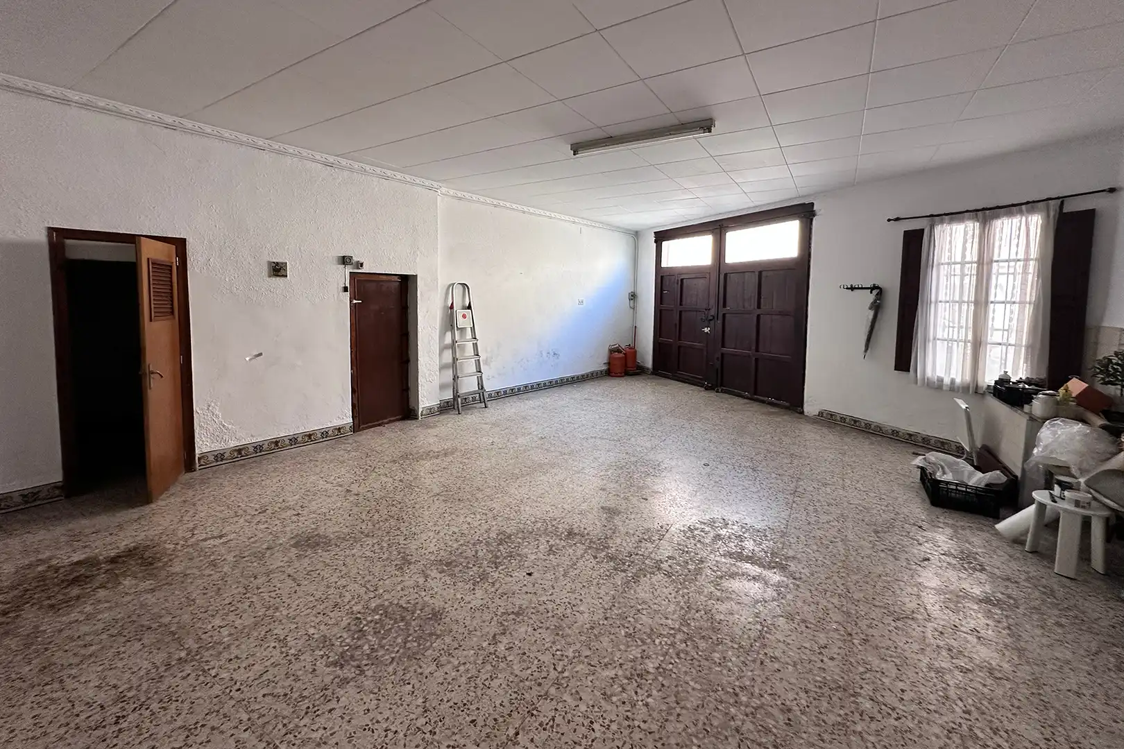 Locale commerciale in vendita a Carrer d'Ulldecona