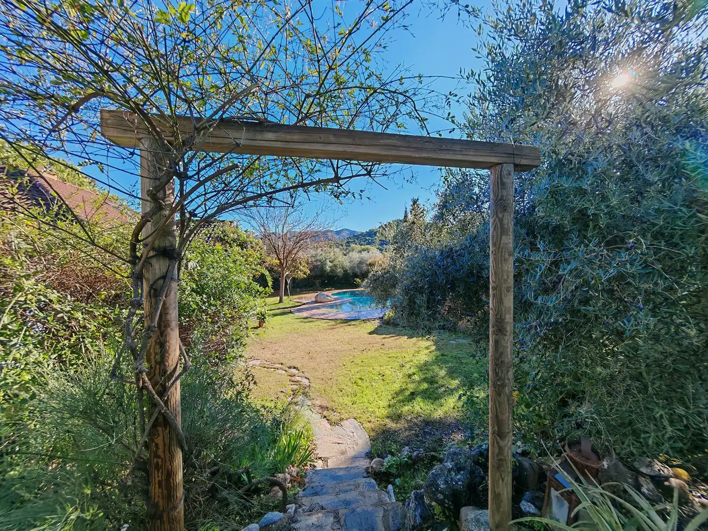 Casa rústica amb jardí en venda a Calle Casares, imagen 20