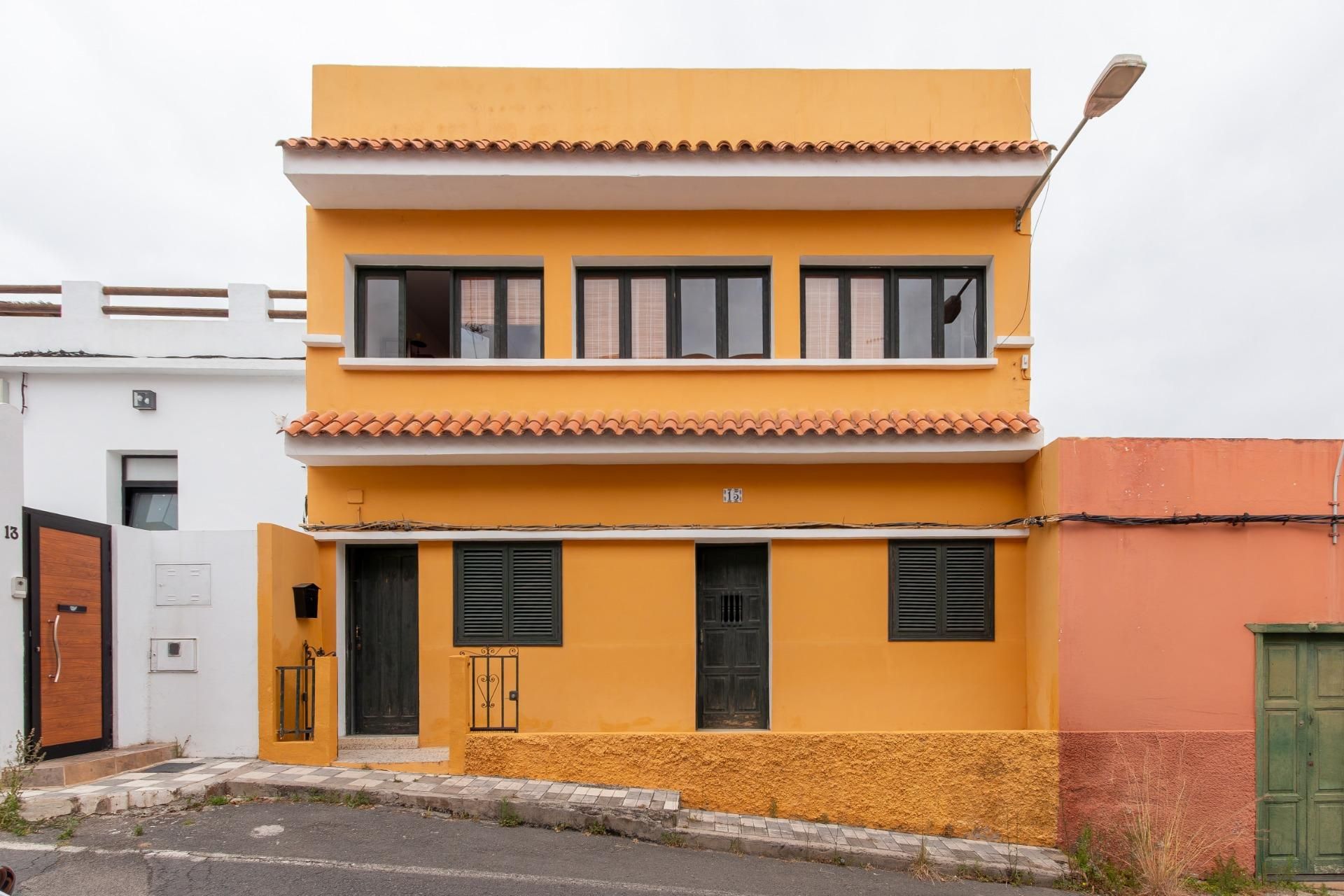 Vista exterior de Pis en venda en Las Palmas de Gran Canaria amb Terrassa i Traster