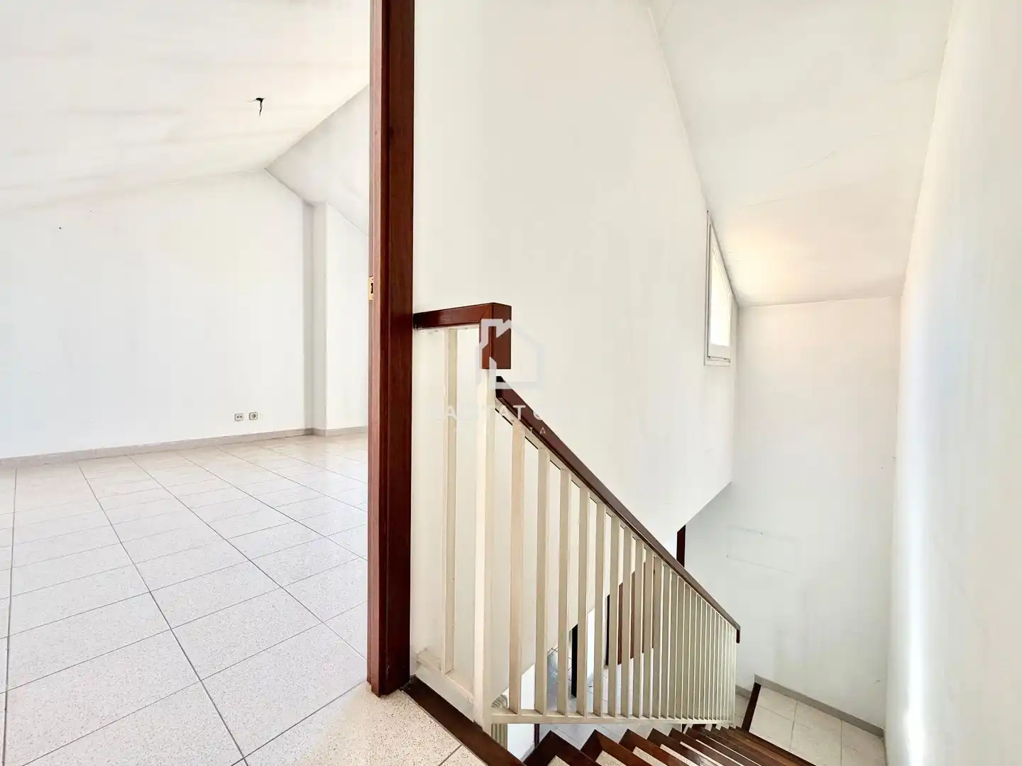 Casa adosada en venta en Girona con Calefacción, Jardín privado y Terraza