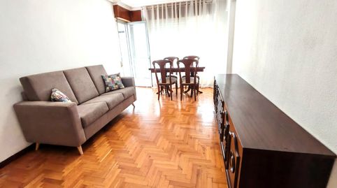 Foto 3 de Piso de alquiler en Rúa de Barcelona, 47, O Castro, Vigo