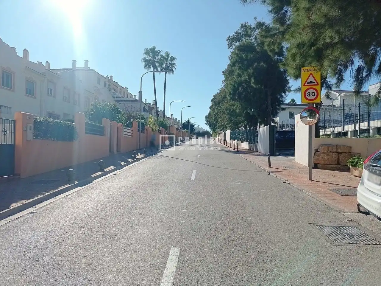 Außenansicht von Wohnung zum Verkauf in Benalmádena mit Klimaanlage, Heizung und Privatgarten
