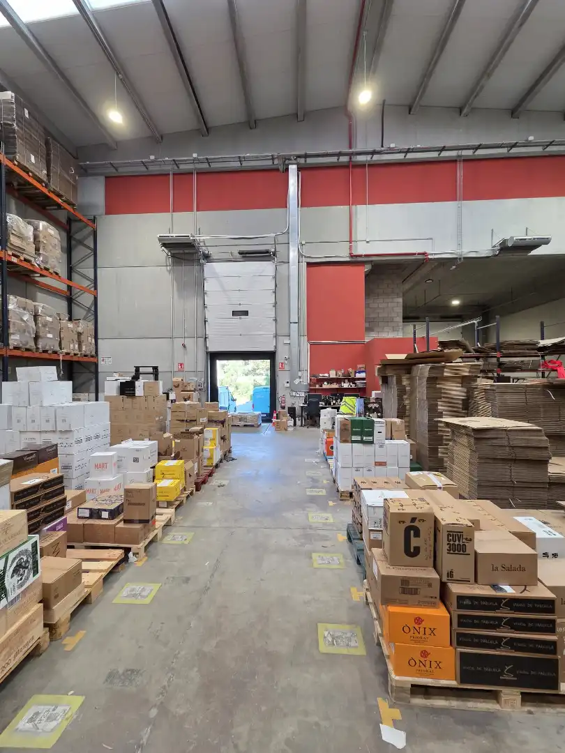 Nau industrial de lloguer en Rubí amb Calefacció i Alarma