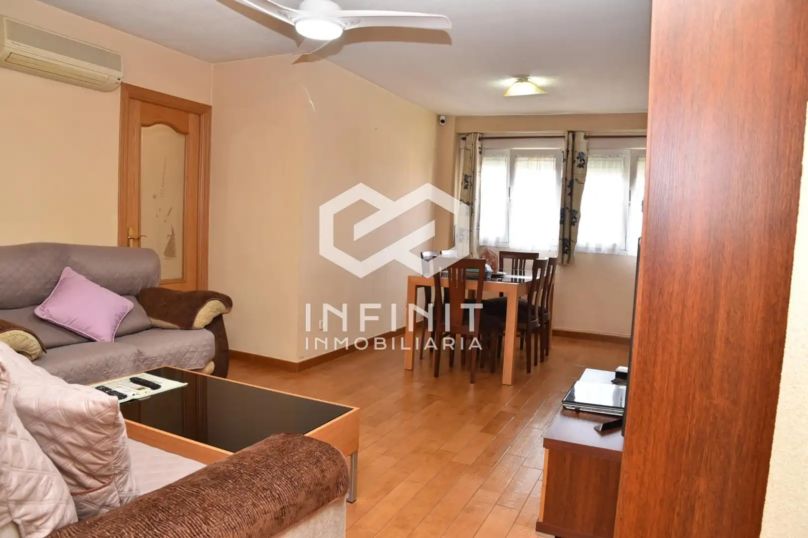 Living room of Flat for sale in Val