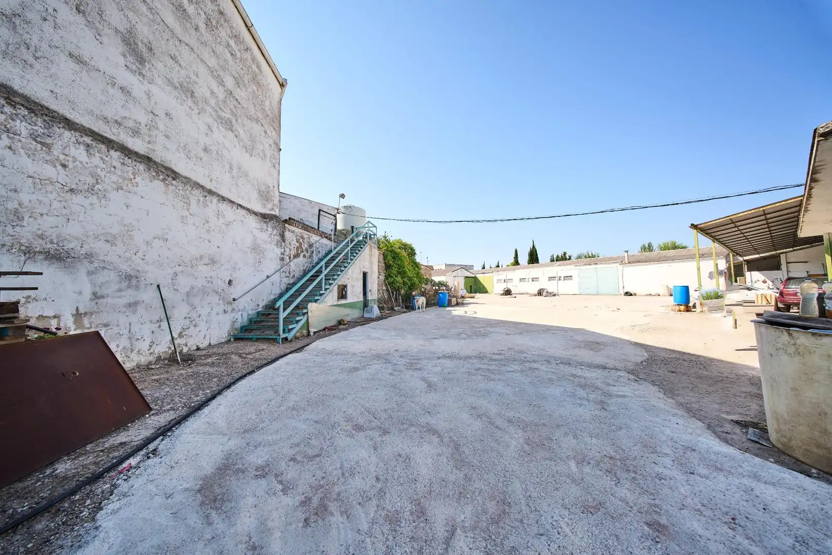 Exterior view of Industrial land for sale in La Carolina