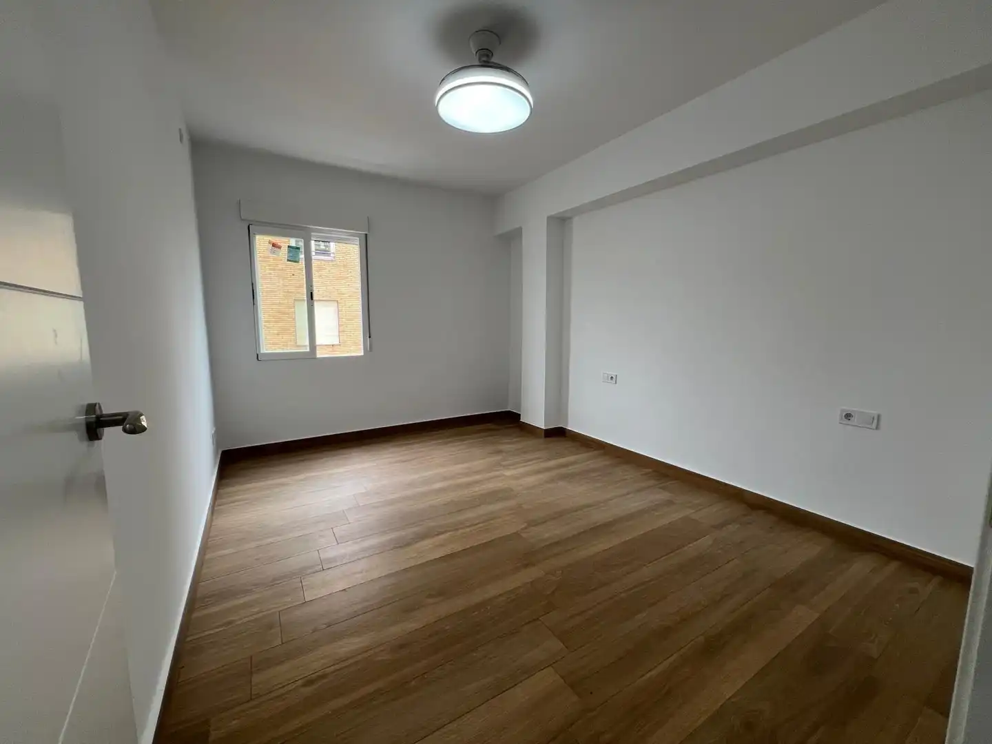Schlafzimmer von Wohnung zum Verkauf in Córdoba mit Klimaanlage, Heizung und Terrasse