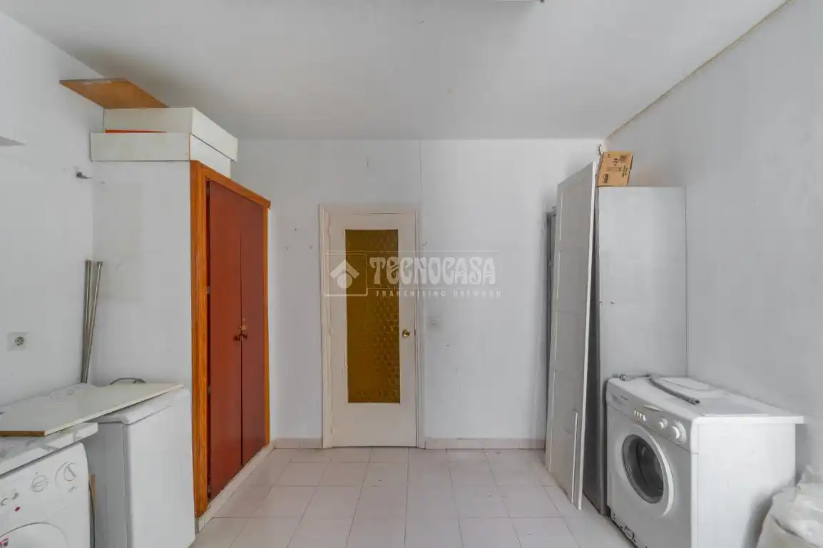 Wohnung zum Verkauf in Madrid mit Klimaanlage und Heizung