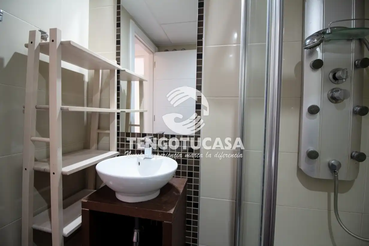 Baño de Piso en venta en Madrid con Aire acondicionado, Calefacción y Trastero
