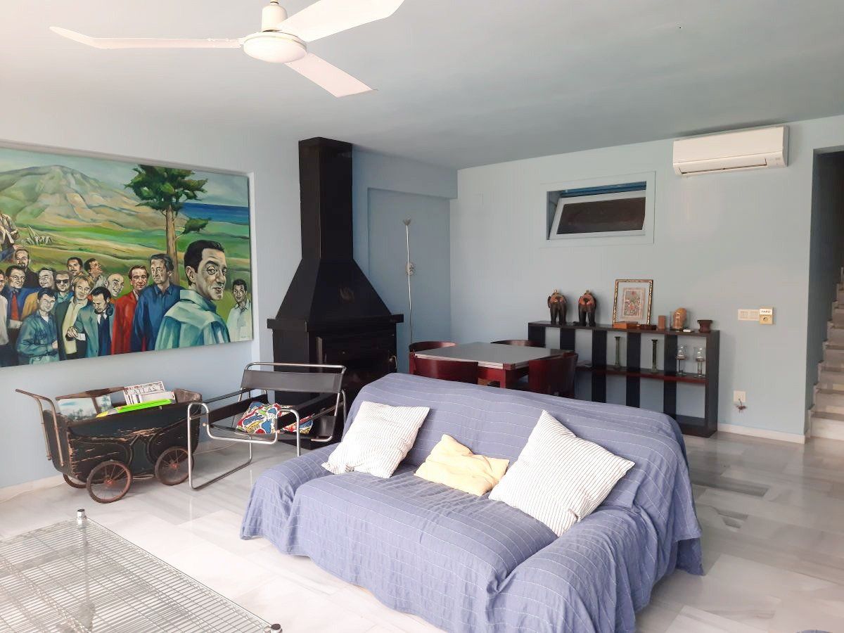 Living room of Duplex to rent in Dénia  with Air Conditioner, Heating and Private garden