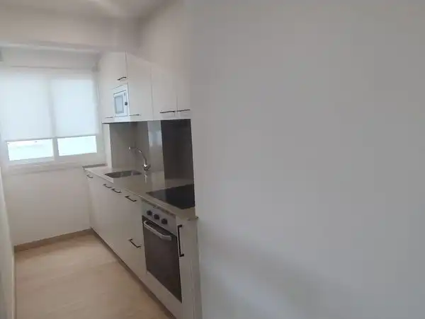 Kitchen of Flat for sale in Vigo   with Heating, Storage room and Furnished