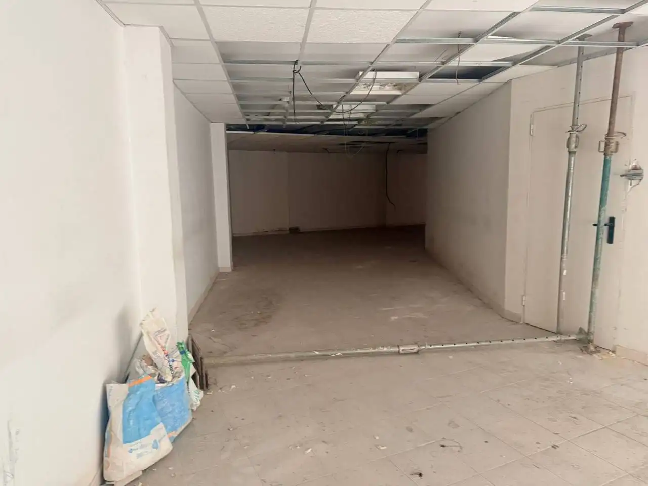 Local comercial en venta en Calle Terreras, imagen 2