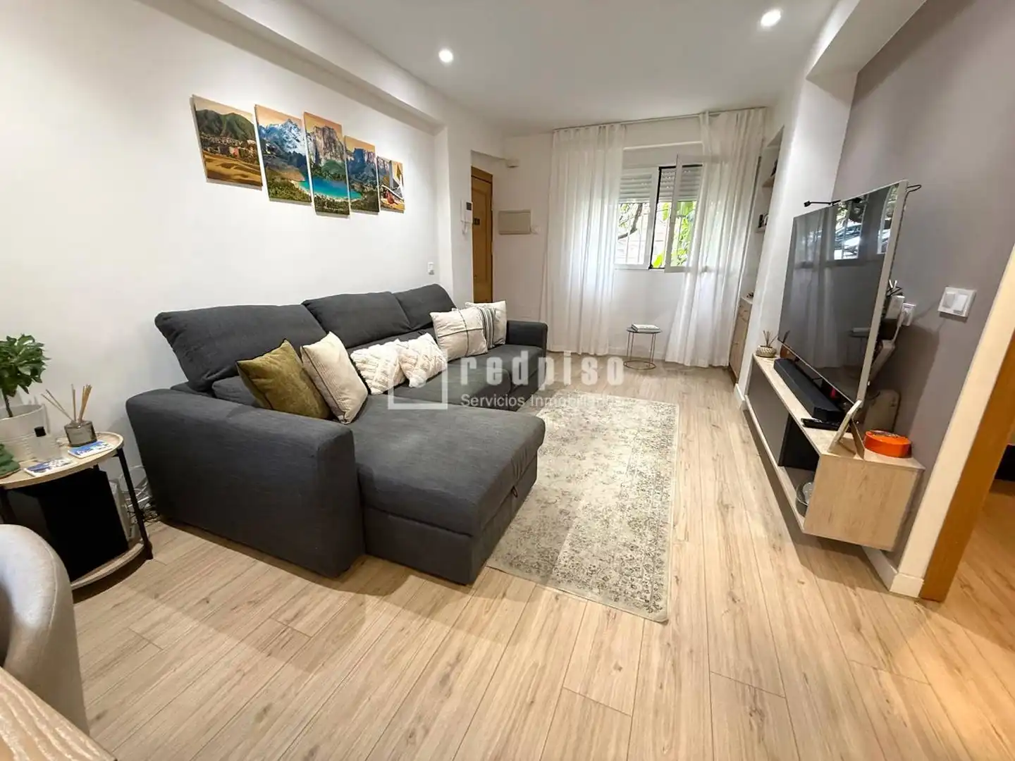Wohnzimmer von Wohnung zum Verkauf in Madrid mit Klimaanlage, Heizung und Privatgarten
